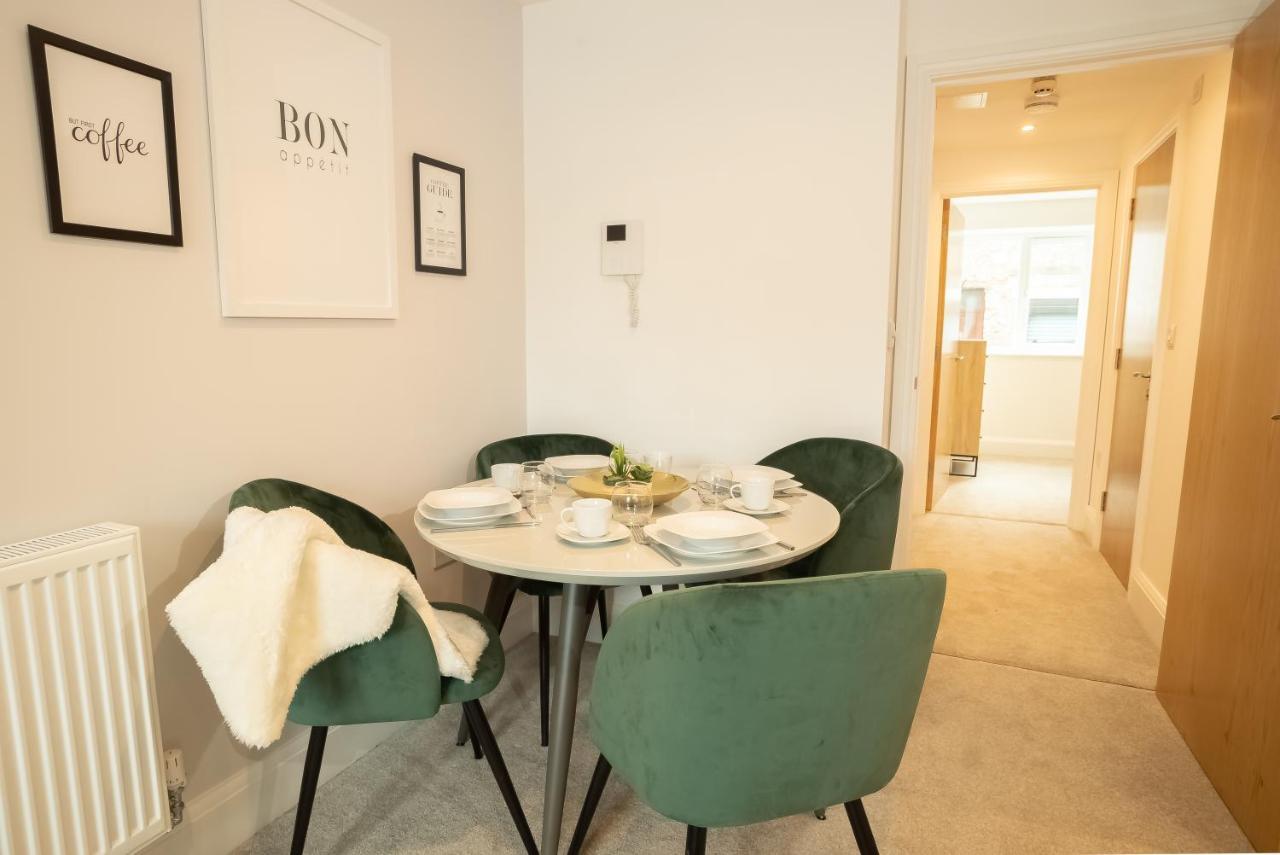 Luxury Boutique Harbour Apartments - Heart Of Torquay - Near Babbacoombe & Beach Bagian luar foto