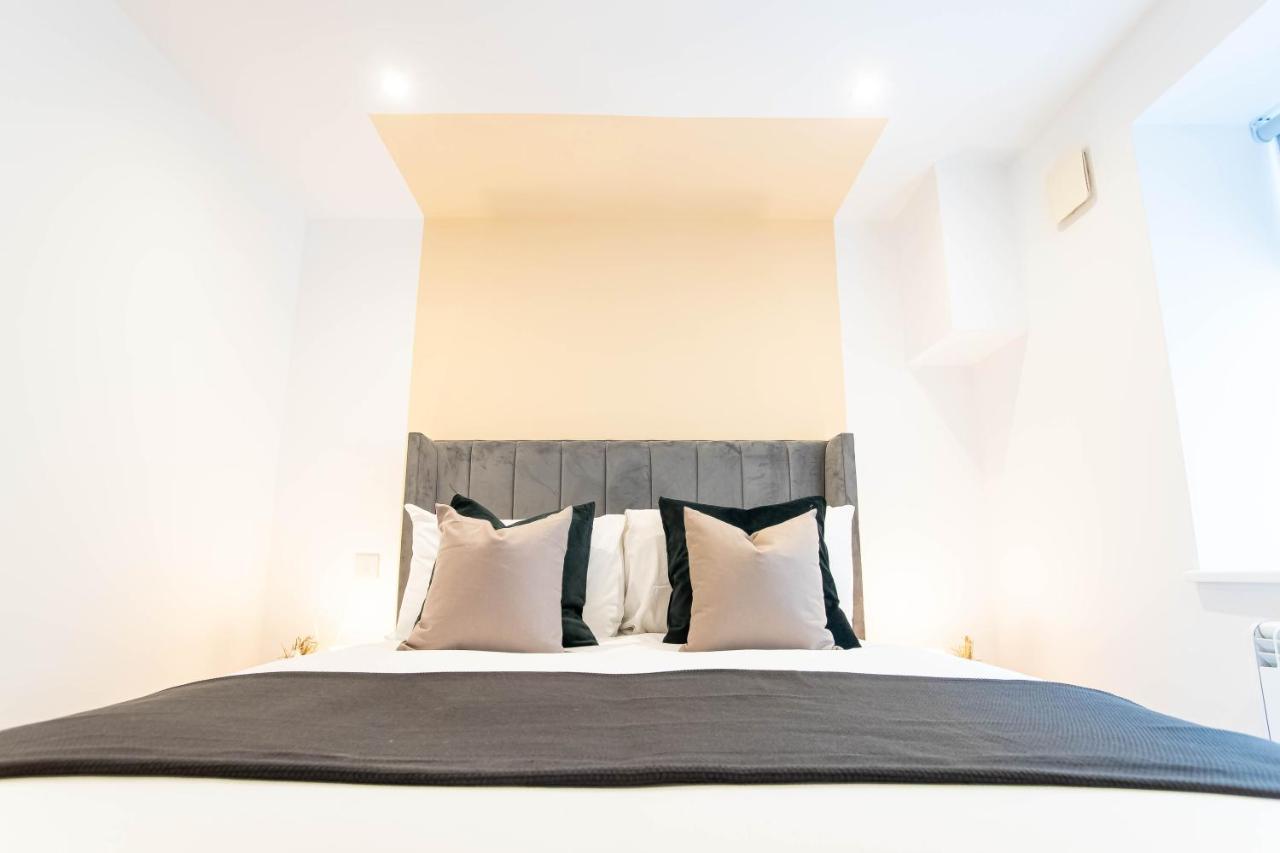 Luxury Boutique Harbour Apartments - Heart Of Torquay - Near Babbacoombe & Beach Bagian luar foto